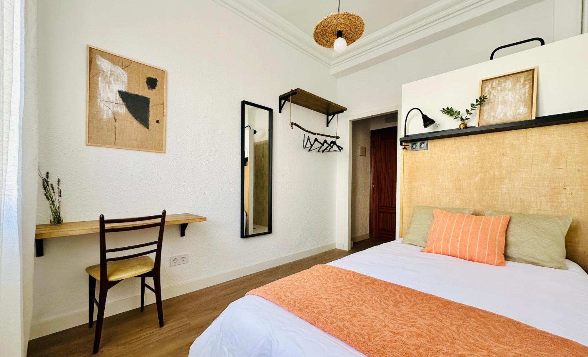 Autentic Boutique Moncloa Madrid Bagian luar foto